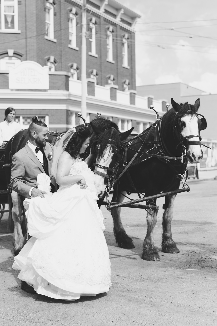 FORT EDMONTON PARK WEDDING
