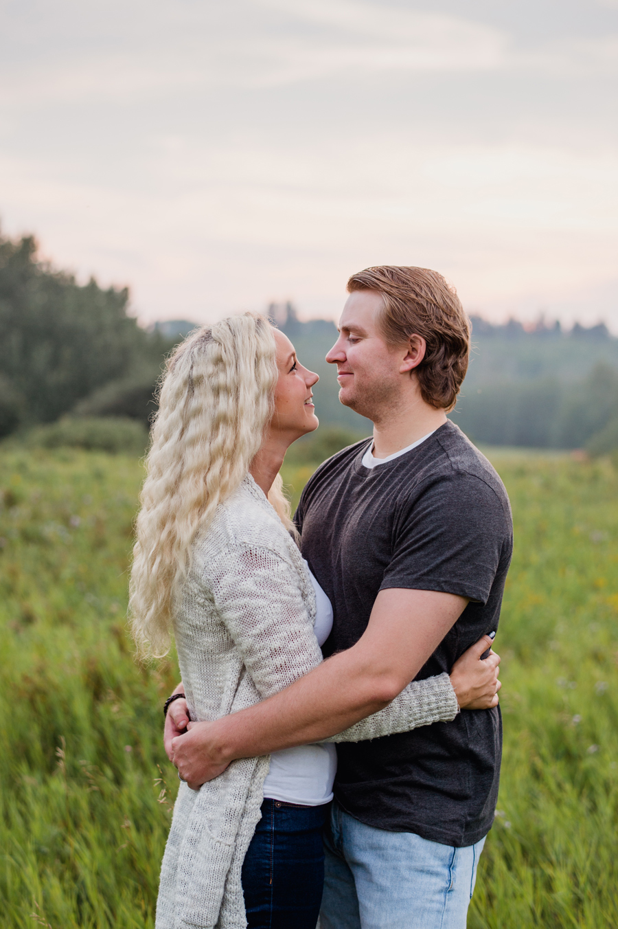 Sir Wilfred Laurier Park Couples Shoot